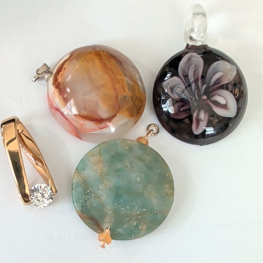 Multi-Stone Round Pendant Necklace - Green, Amber & Black Options